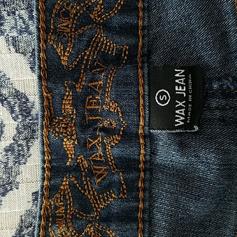 🦄2/$20🦄Denim Short Shorts - Picture 4 of 8